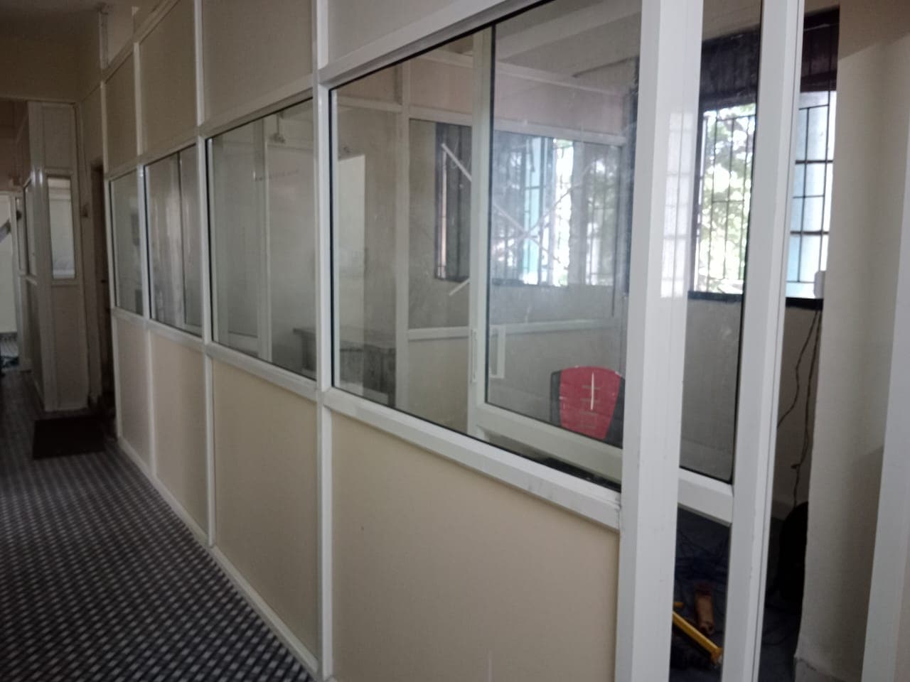 Glass and aluminium fabrication project by Balaji Glass And Aluminium Works, Baramati